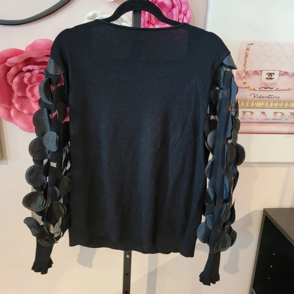 Sioni Milano Black Dot Embellished Sleeve Sweater - Picture 2 of 5